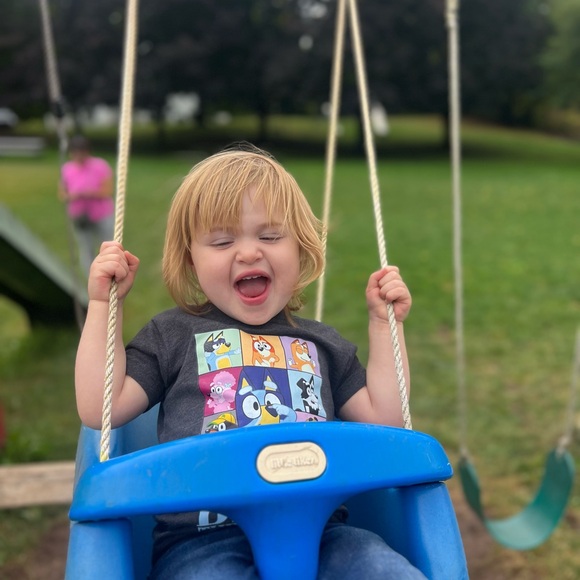 Meet your Posher, Bri - Picture 4 of 4